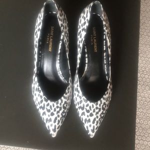 Saint Laurent white Leopard print kitten heel pump
